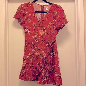Cute summer dress!